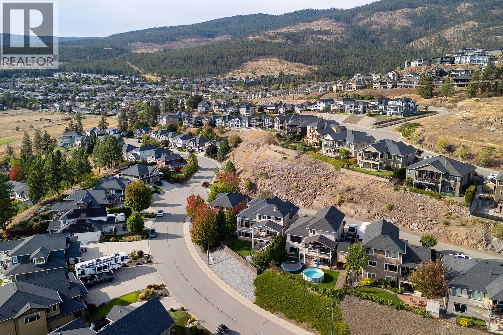 3162 Saddleback Place - 61