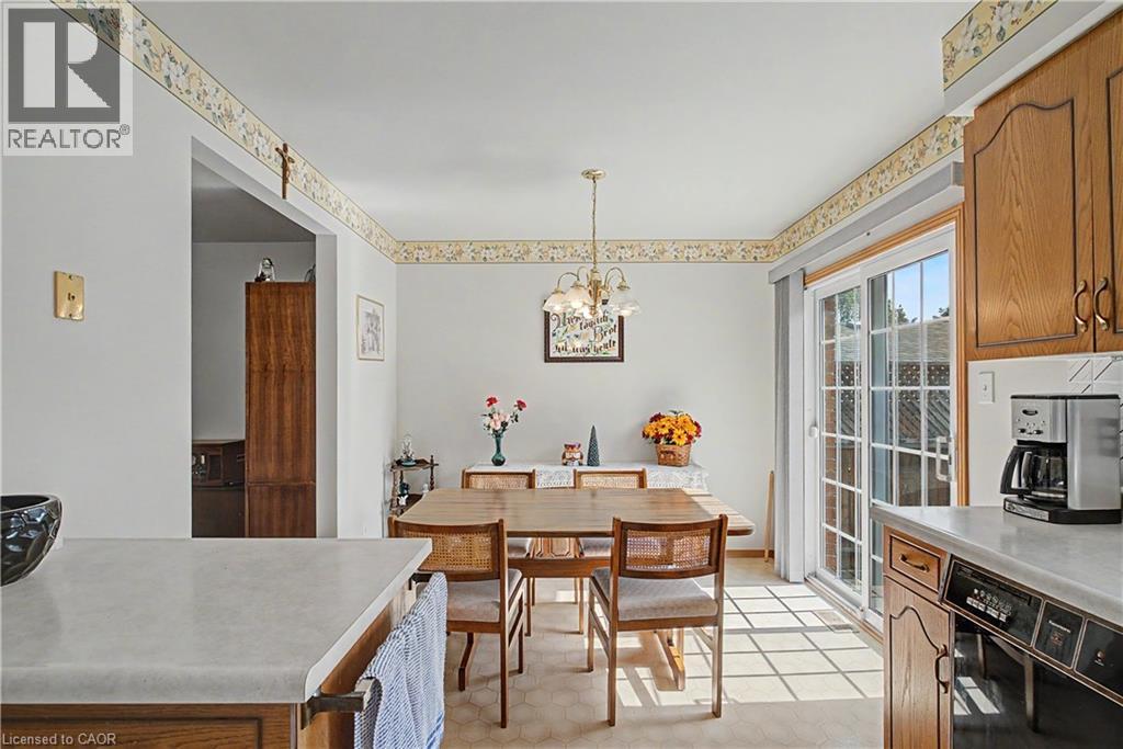 125 BLACKWELL Drive - Image 17
