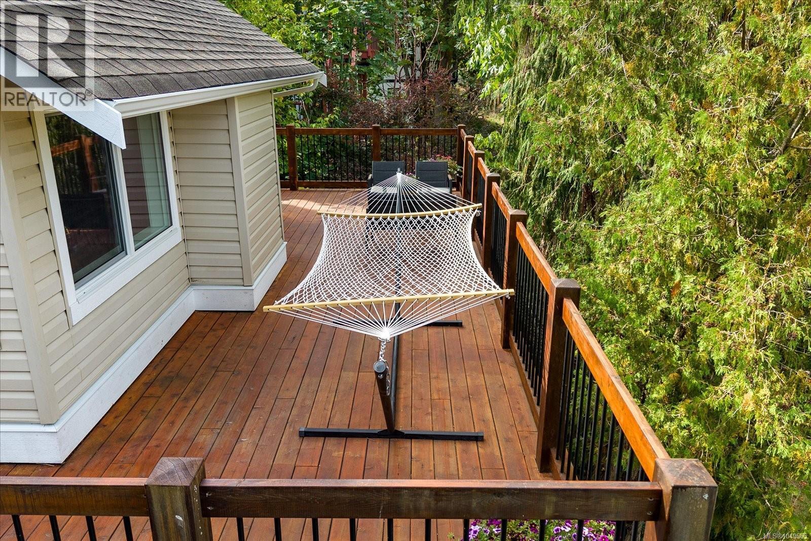 1951 Kelsie Rd - Image 38