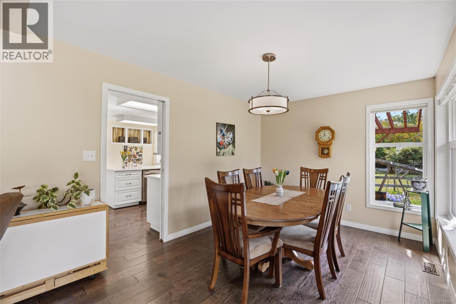 2877 Lake Trail Rd - 13