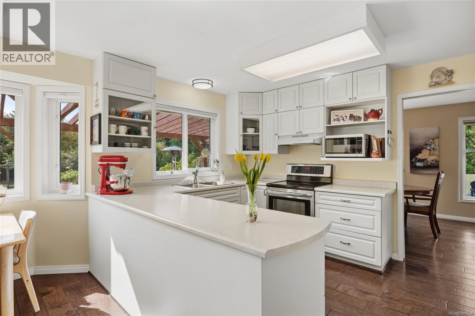 2877 Lake Trail Rd - 15