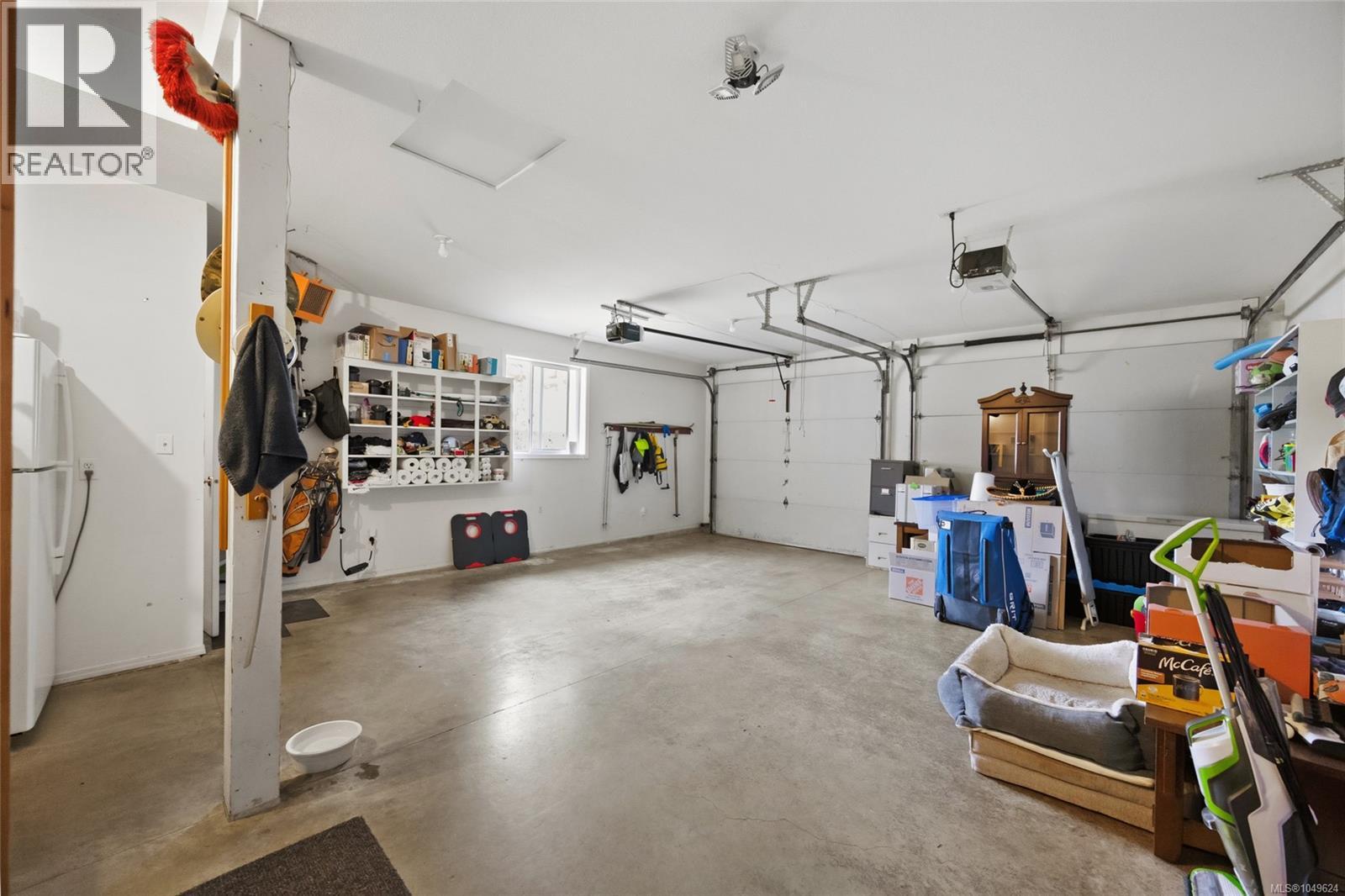 2877 Lake Trail Rd - Image 36