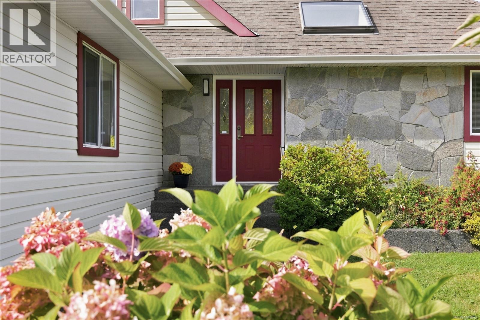 2877 Lake Trail Rd - 38