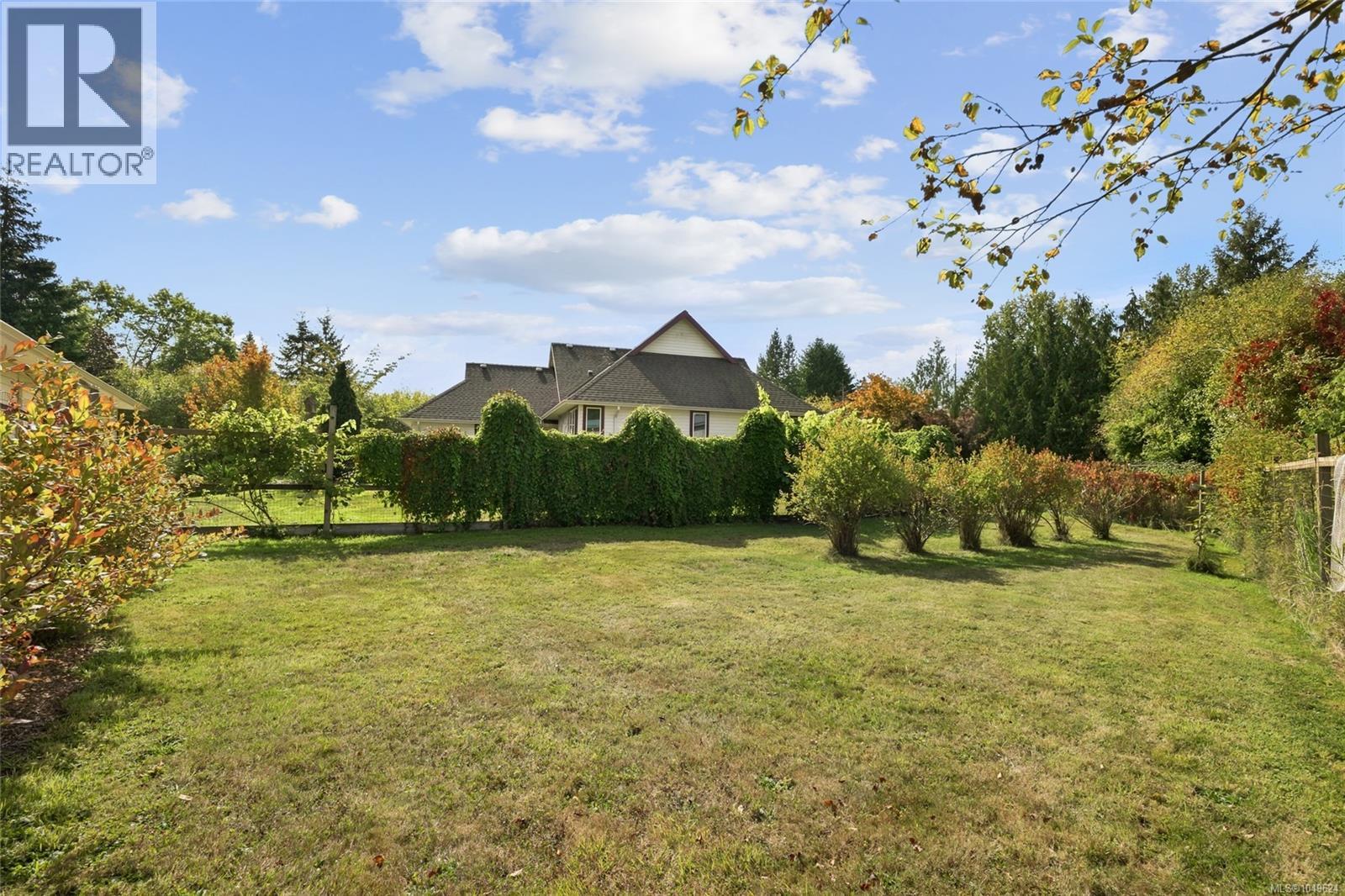 2877 Lake Trail Rd - 65