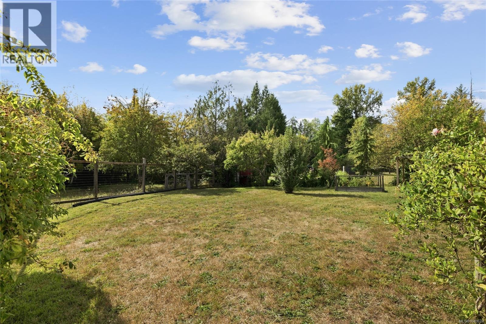 2877 Lake Trail Rd - Image 69