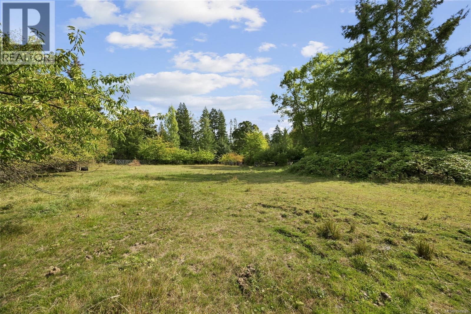 2877 Lake Trail Rd - 76