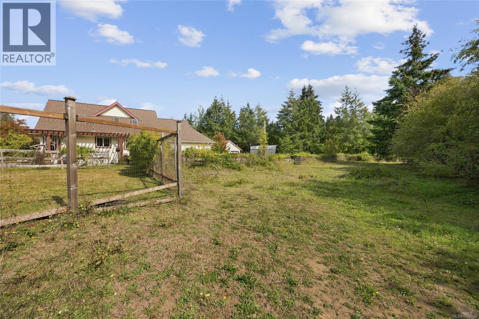 2877 Lake Trail Rd - Image 78