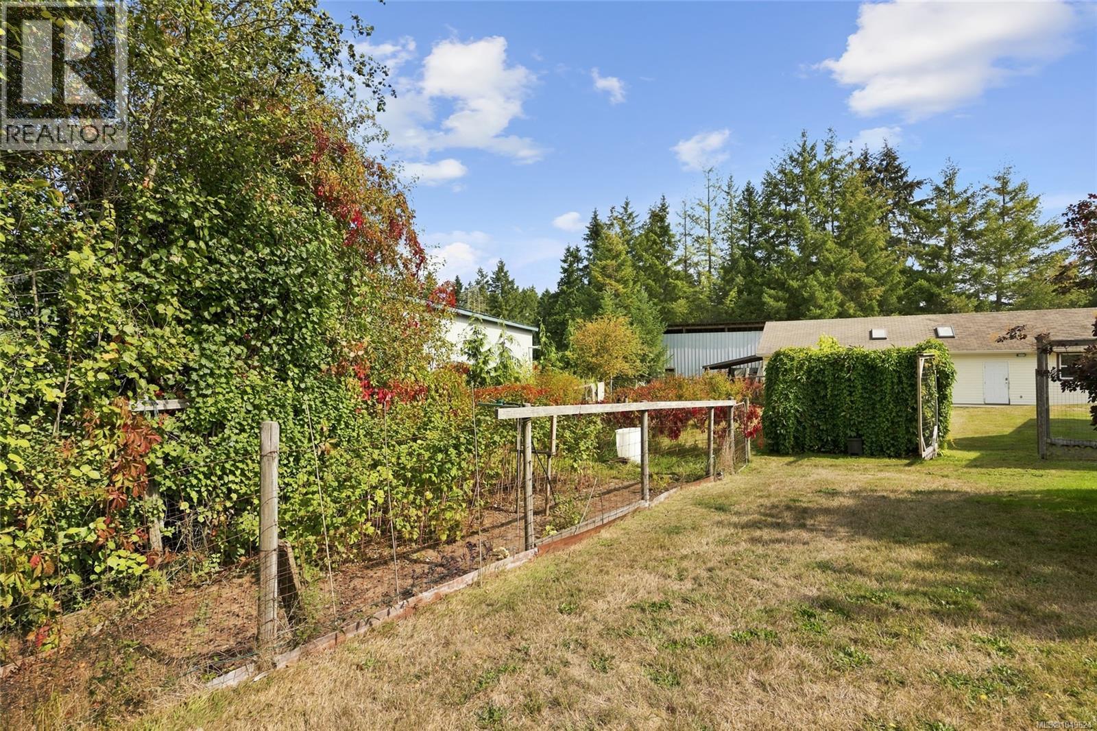 2877 Lake Trail Rd - 79