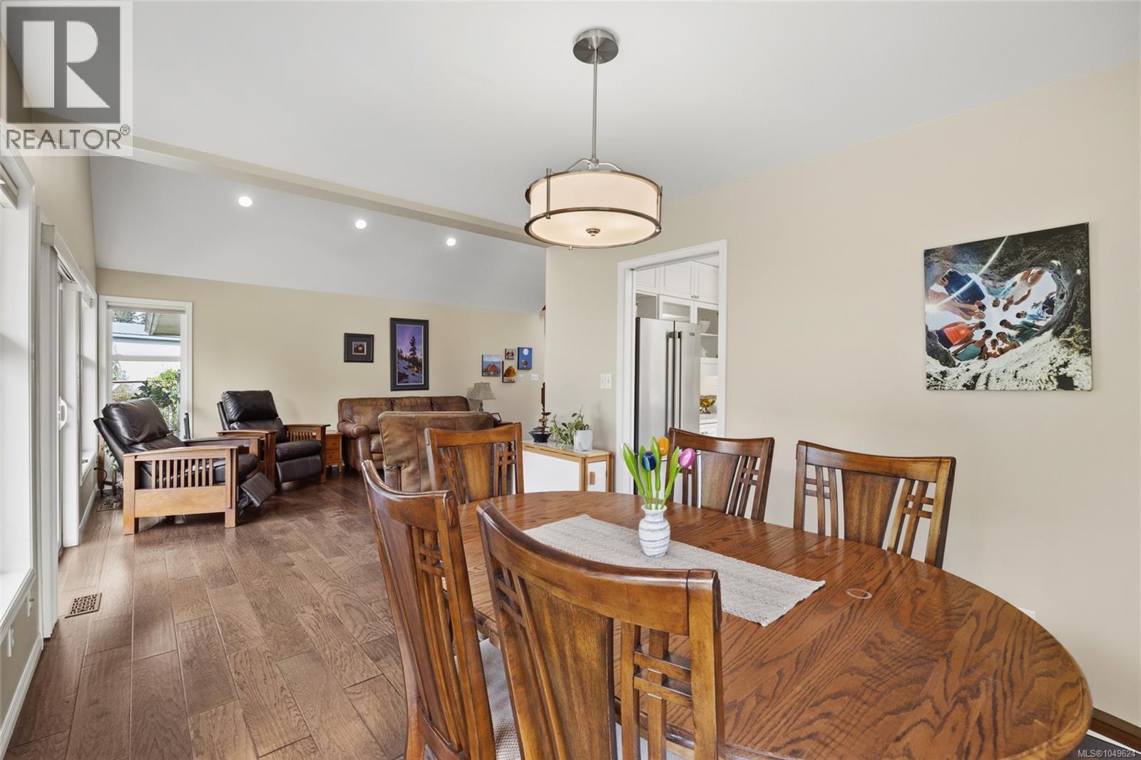 2877 Lake Trail Rd - 9