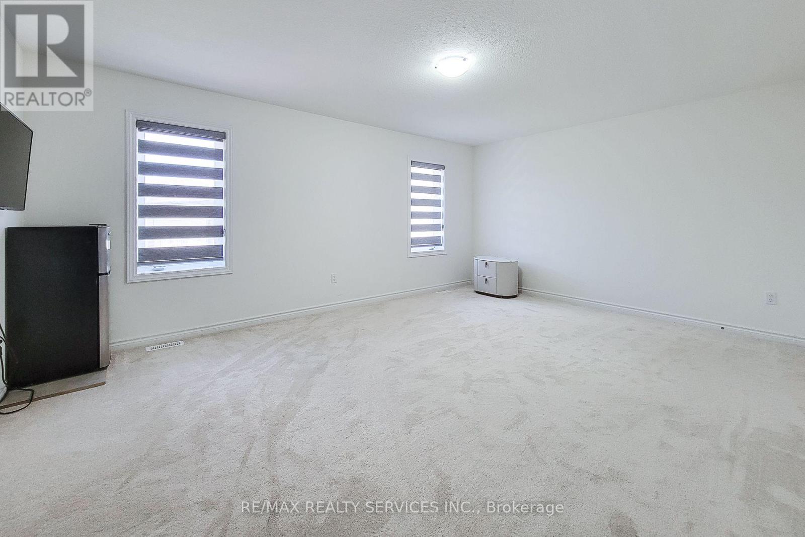 8 WALDRON STREET - Image 19