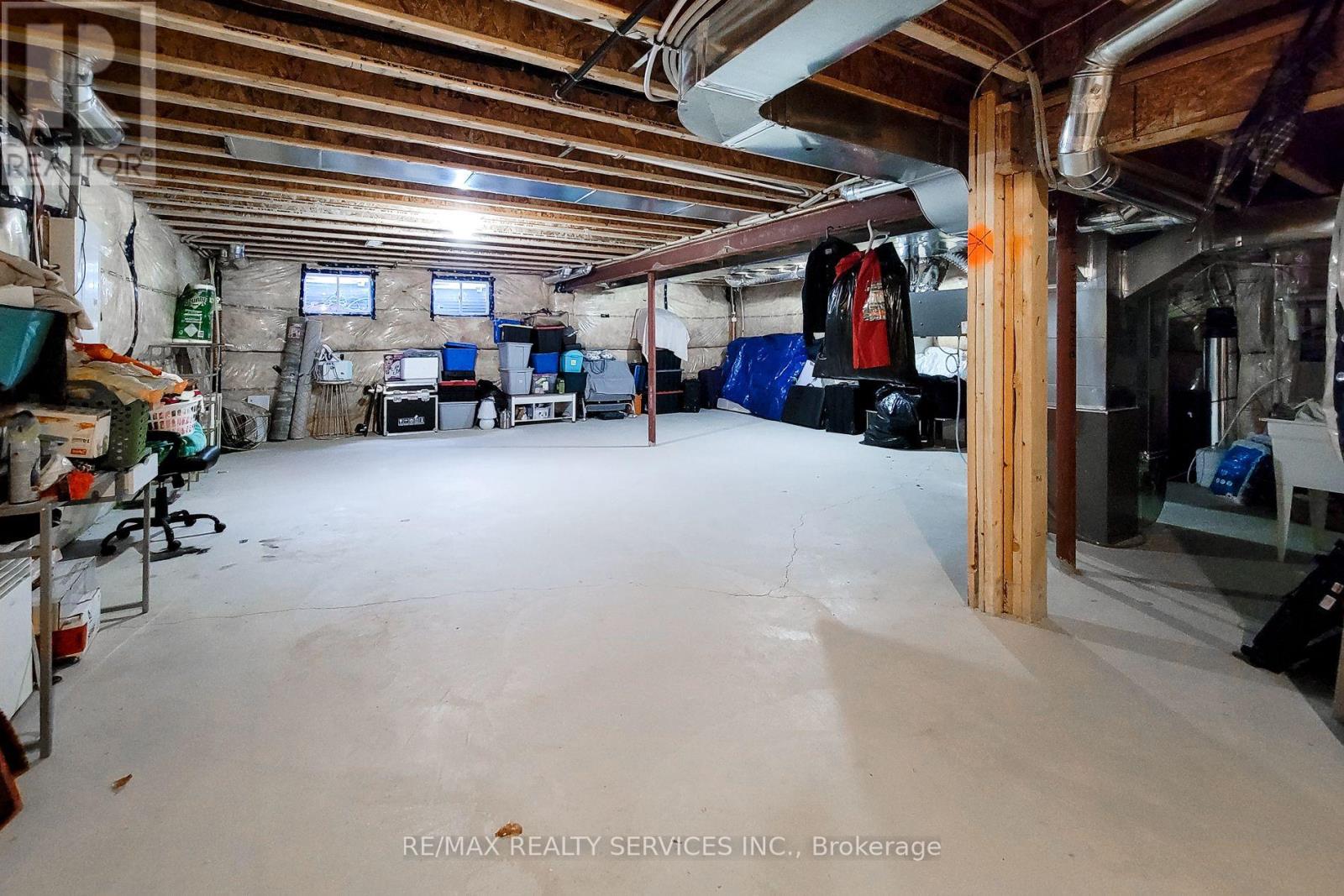 8 WALDRON STREET - Image 35