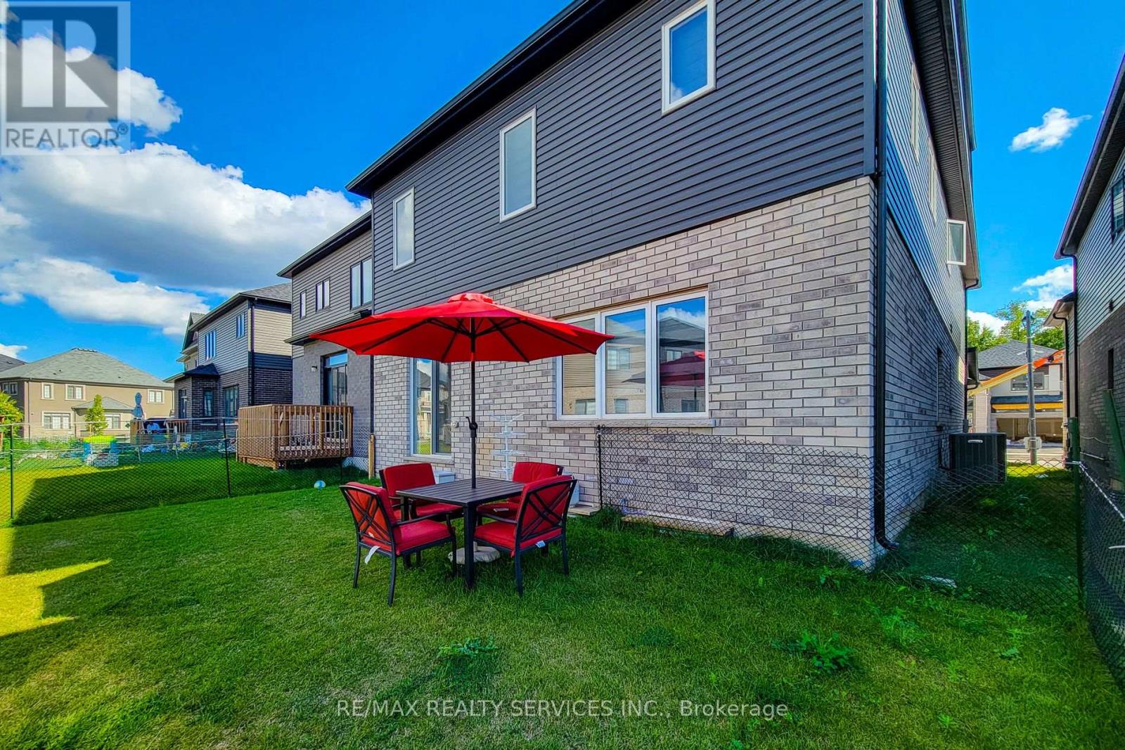 8 WALDRON STREET - Image 40