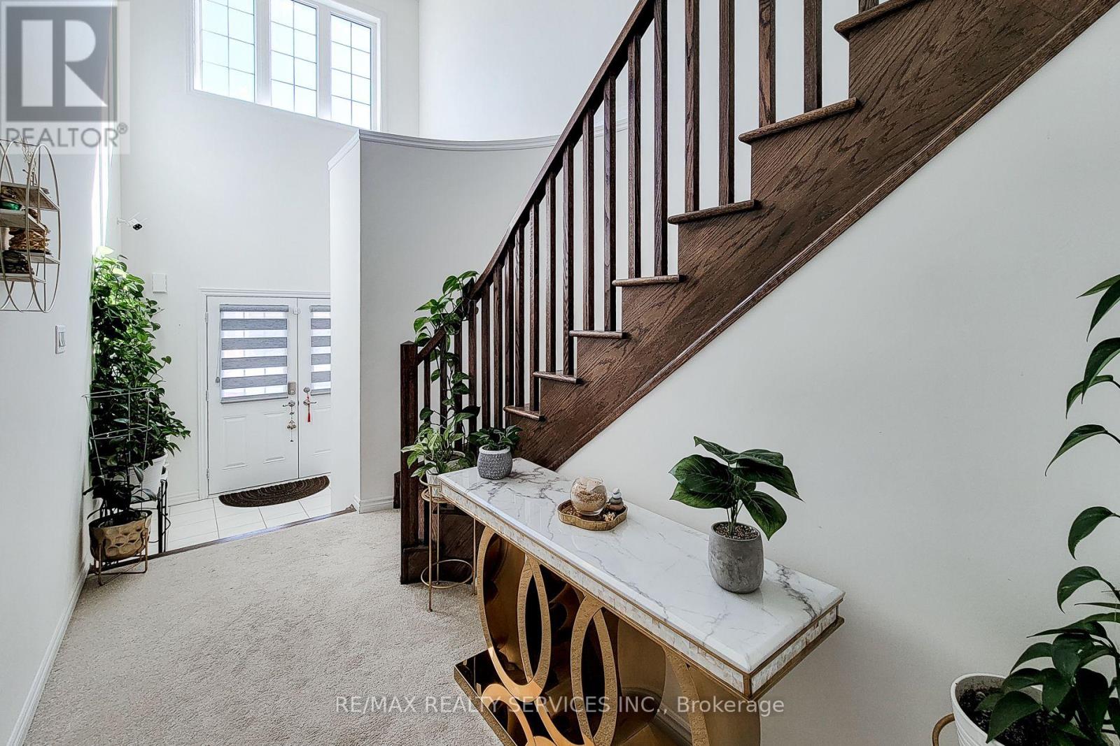 8 WALDRON STREET, Brantford — photo 6
