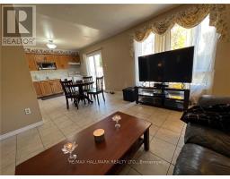 Family room - 108 Broughton Avenue, Hamilton, ON L8W3S7 Photo 7