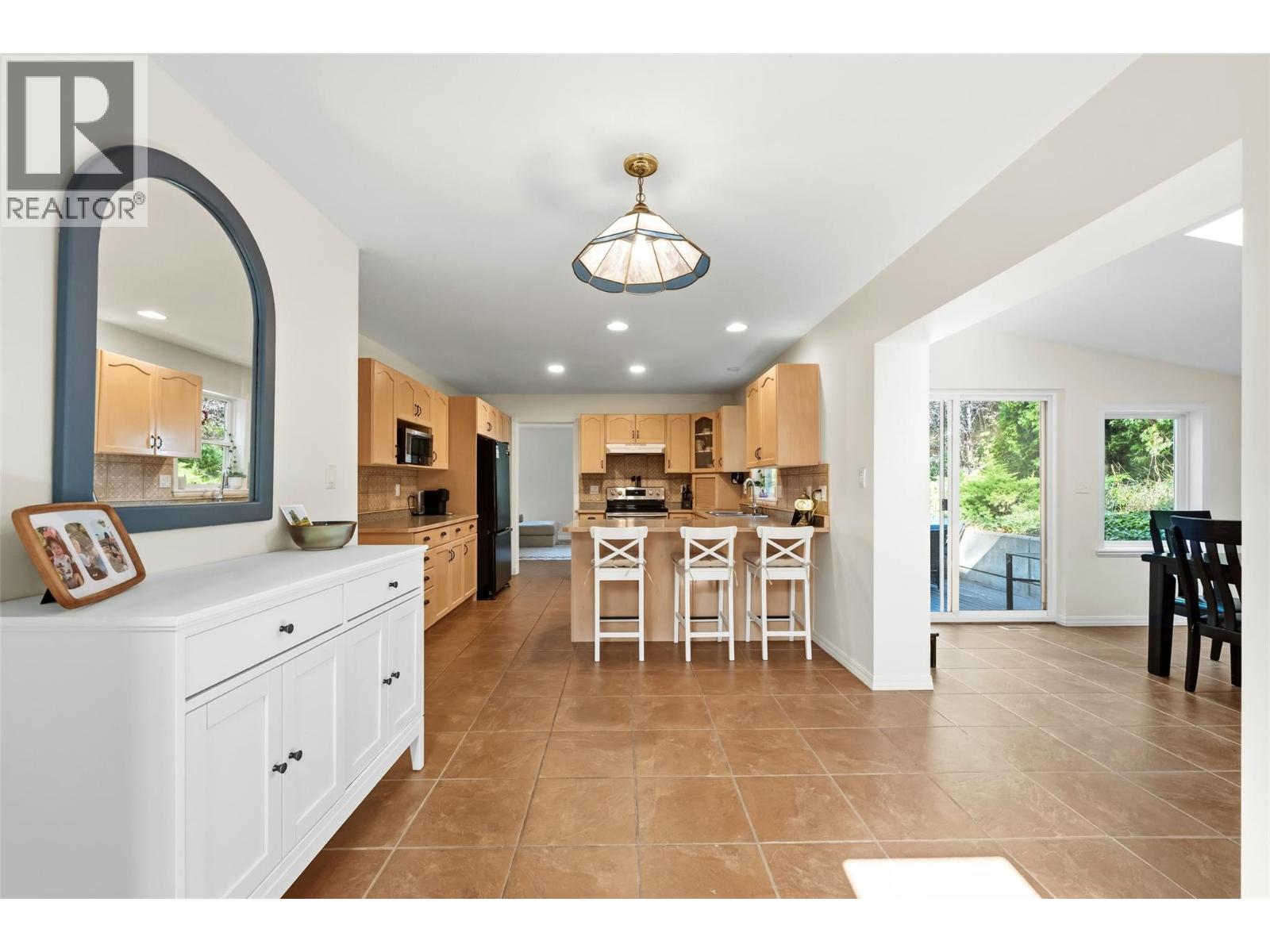 3281 Juniper Drive, Naramata