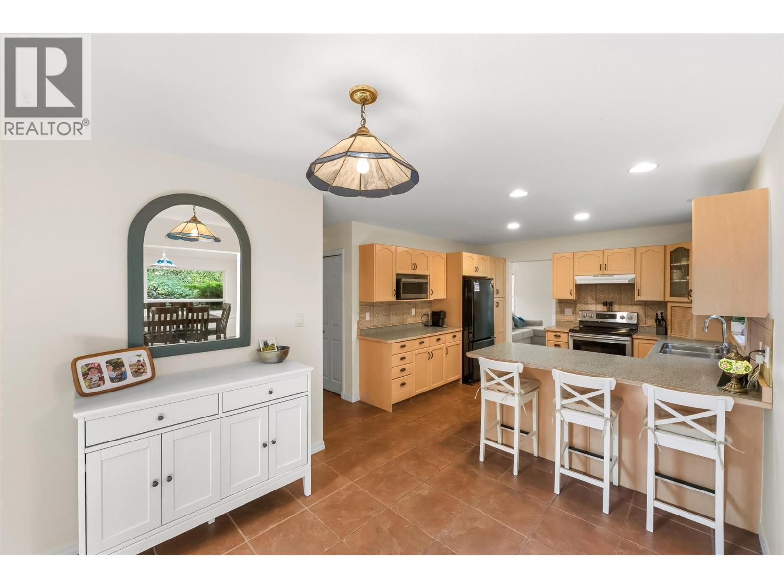 3281 Juniper Drive, Naramata