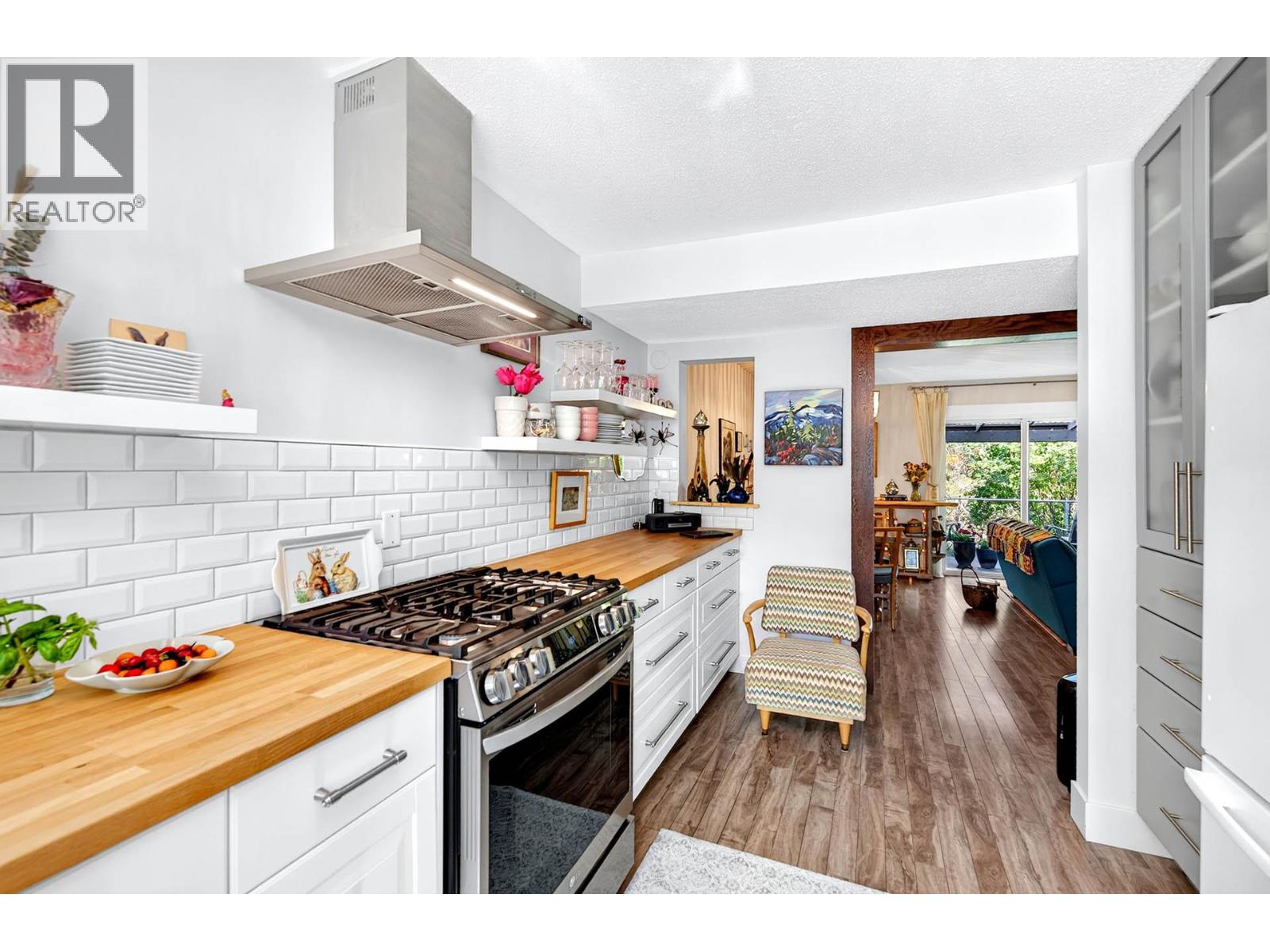 #22 249 Kitchener Crescent - Image 16