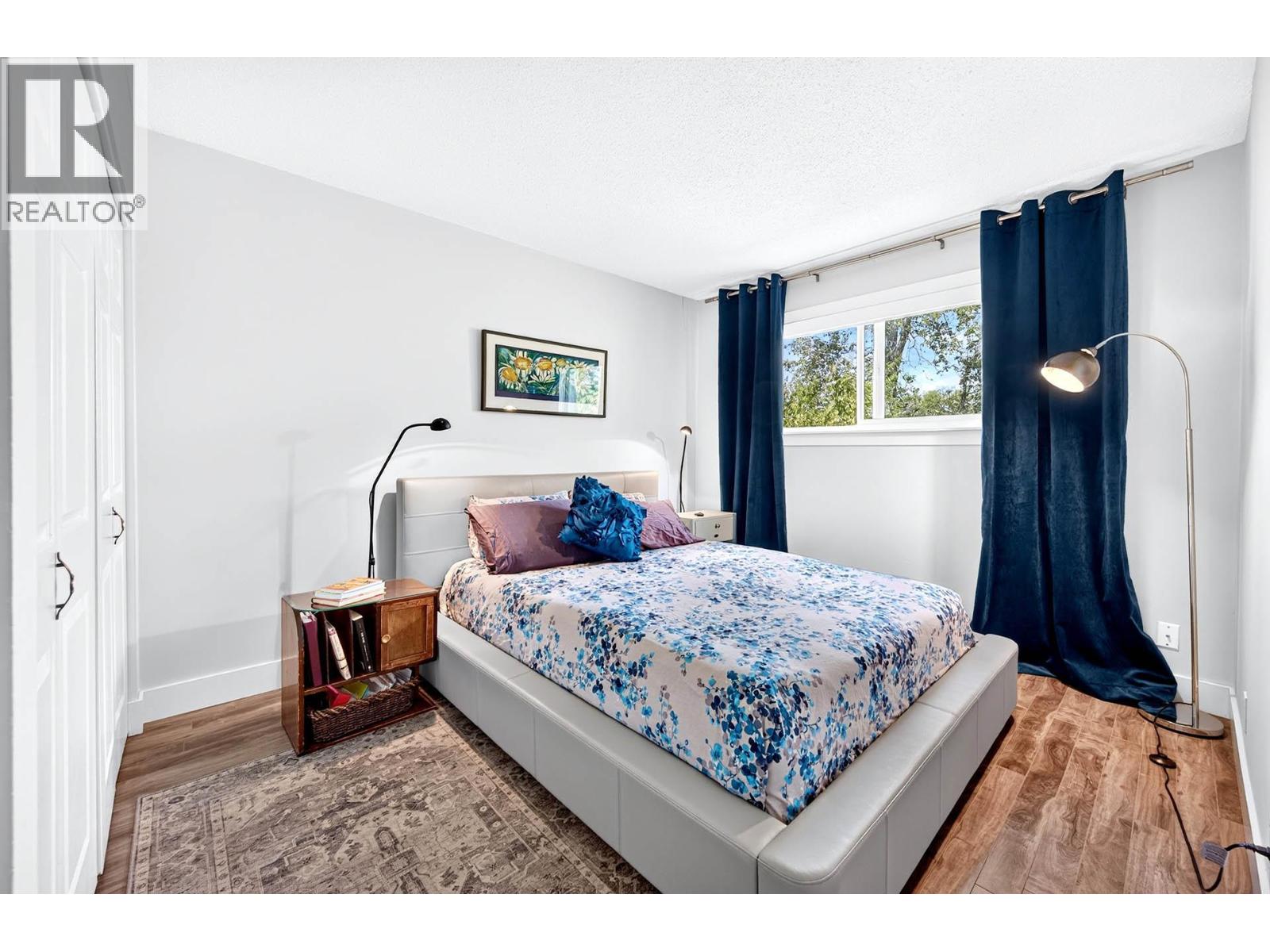 #22 249 Kitchener Crescent - 20