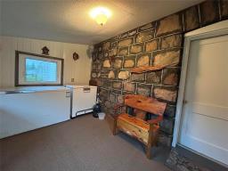 121 Government Allowance Road, Newdale, MB R0J1J0 Photo 6