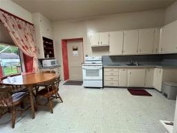 121 Government Allowance Road, Newdale, MB R0J1J0 Photo 7