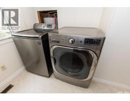 219 Atlantic Avenue, Kerrobert, SK S0L1R0 Photo 24