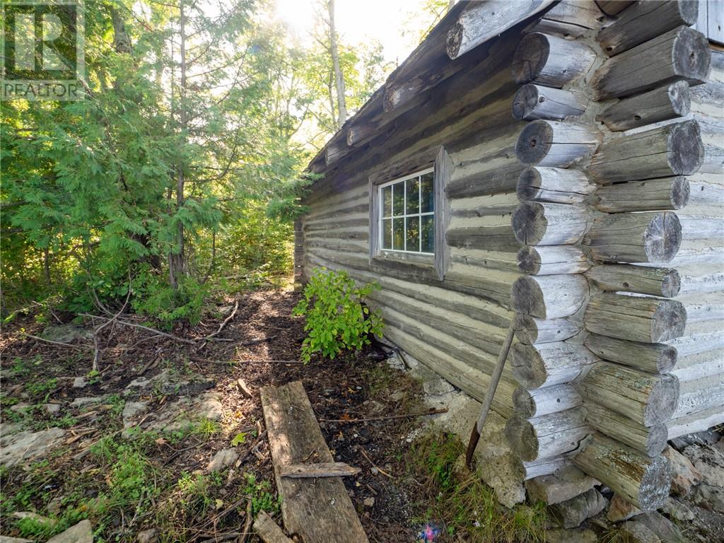 450 Fields Road, Manitowaning — photo 9