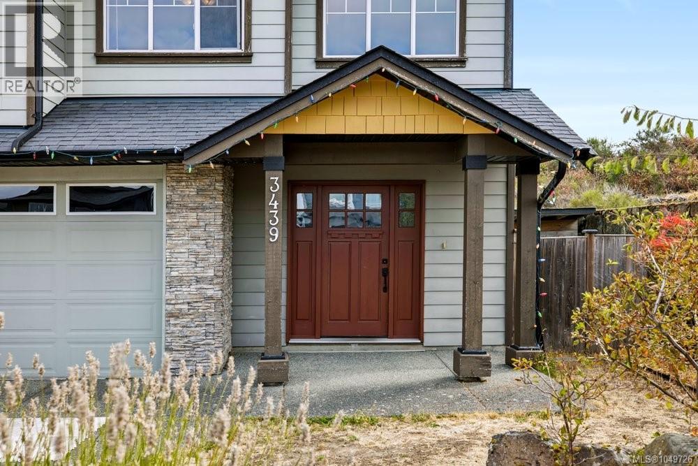 3439 Mary Anne Cres - 5