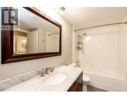 211 9101 Horne Street, Burnaby, BC V3N4M3 Photo 16