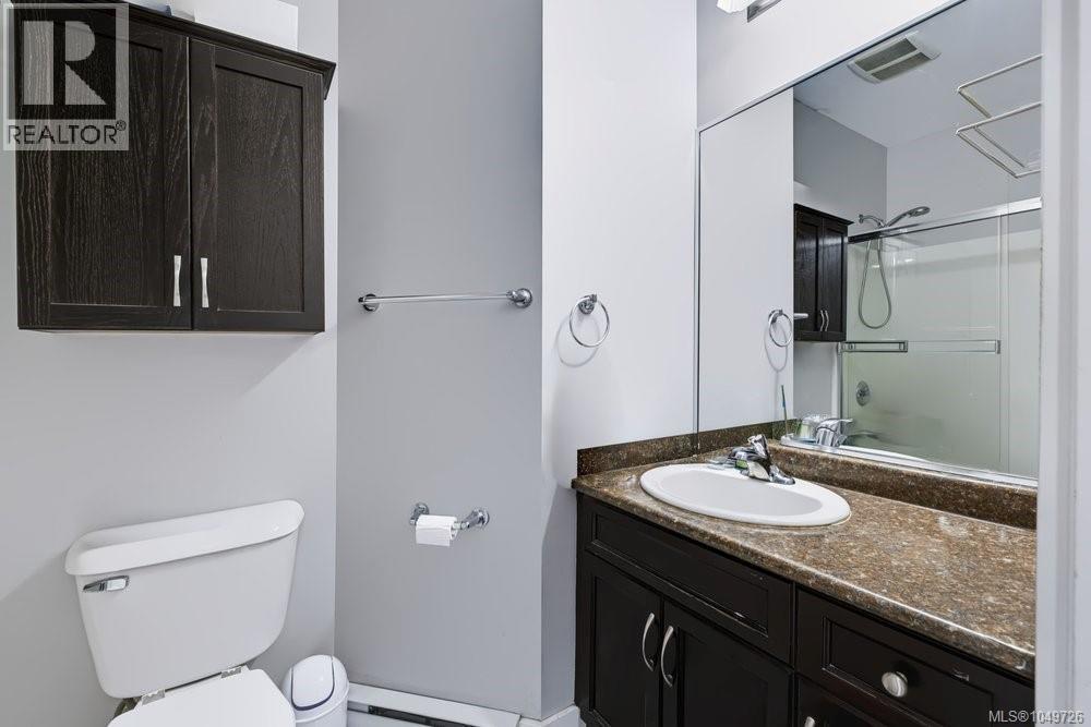 3439 Mary Anne Cres - 21