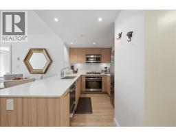 207 1061 Marine Drive, North Vancouver, BC V7P1S6 Photo 9