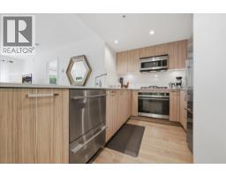 207 1061 Marine Drive, North Vancouver, BC V7P1S6 Photo 11