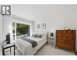 207 1061 Marine Drive, North Vancouver, BC V7P1S6 Photo 15