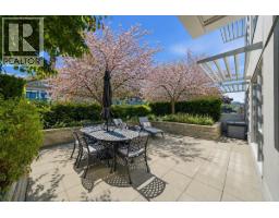 207 1061 Marine Drive, North Vancouver, BC V7P1S6 Photo 12