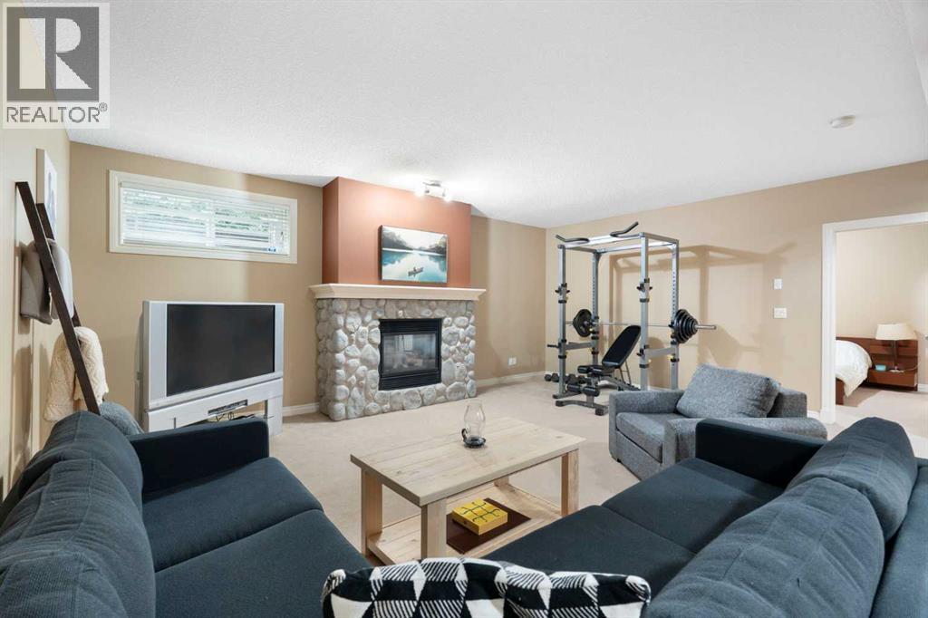 146 Discovery Ridge Way SW - Image 30