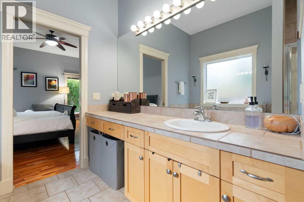 146 Discovery Ridge Way SW - Image 23