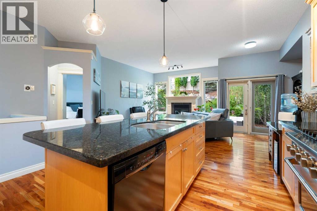 146 Discovery Ridge Way SW - Image 15