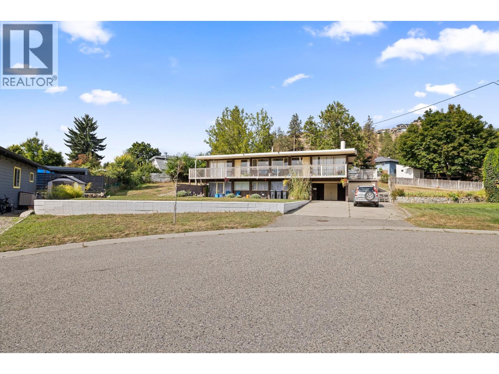 1446 Glenaire Crescent - Image 21