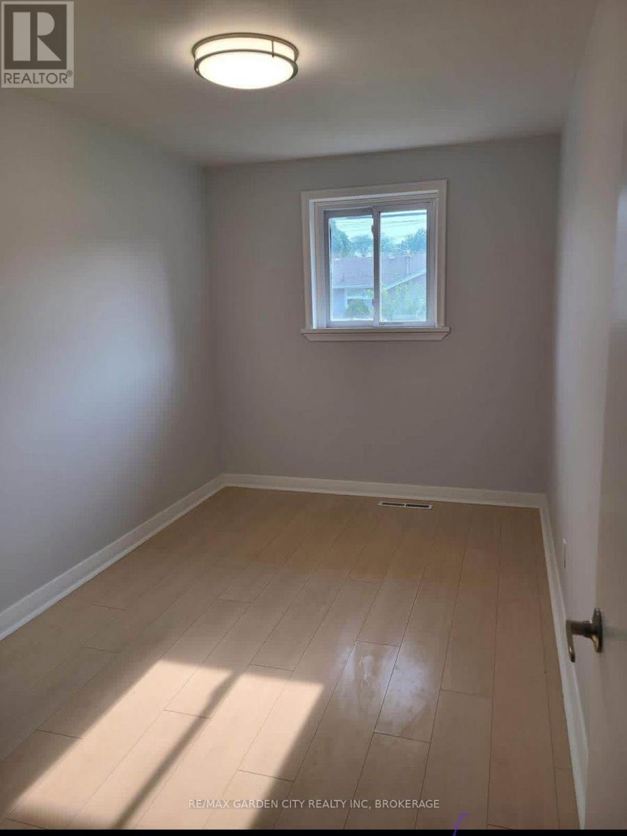 MAIN FLOOR - 91 MARGERY AVENUE, St. Catharines (Haig) — photo 7