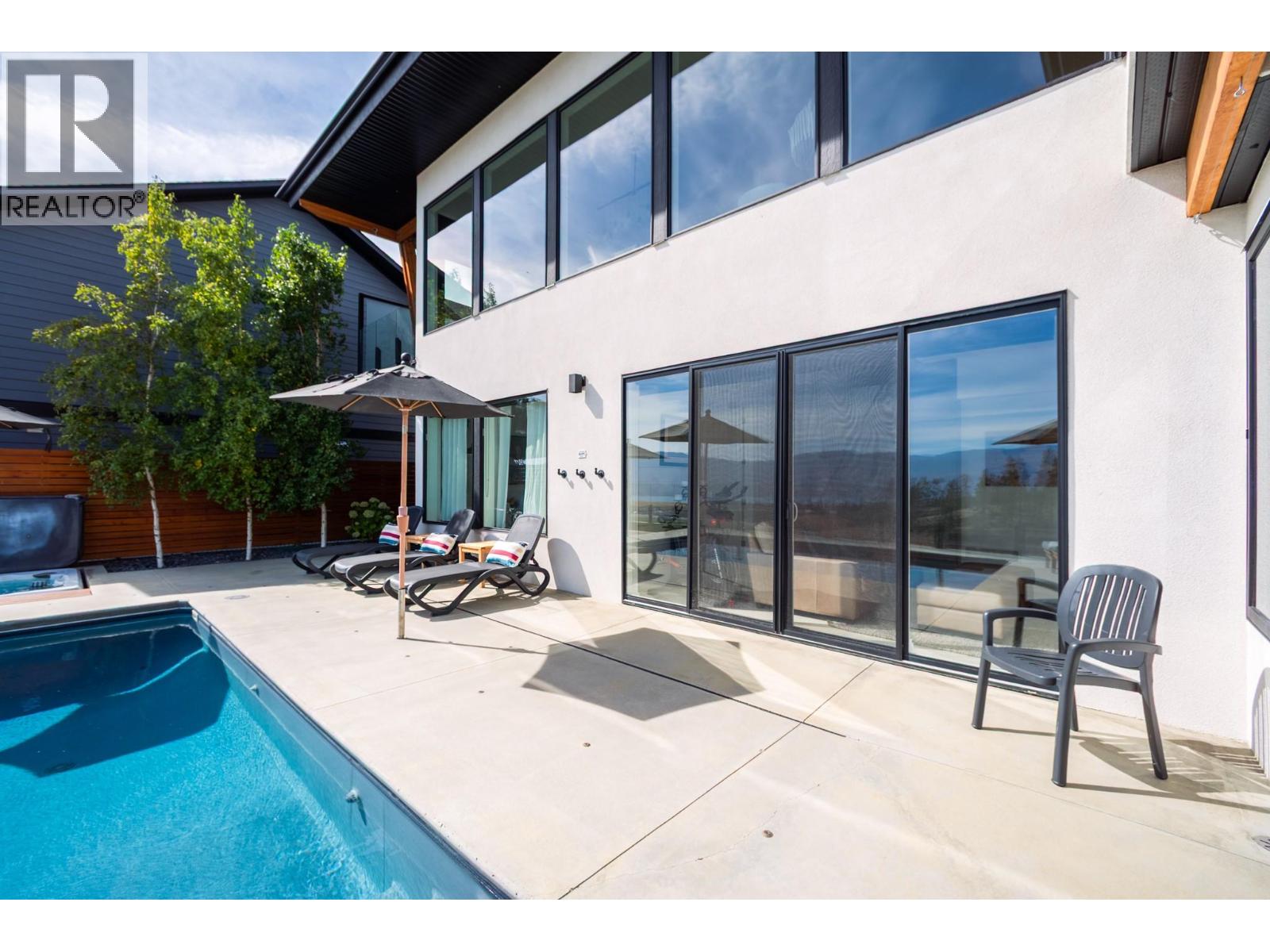 2559 Crown Crest Drive - 47