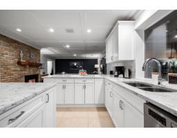 17470 28b Avenue, Surrey, BC V3Z0E7 Photo 13