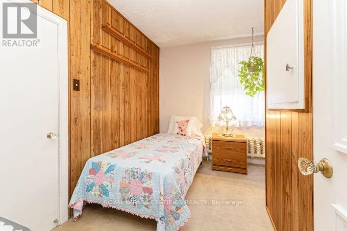 21 DENISON AVENUE - 23