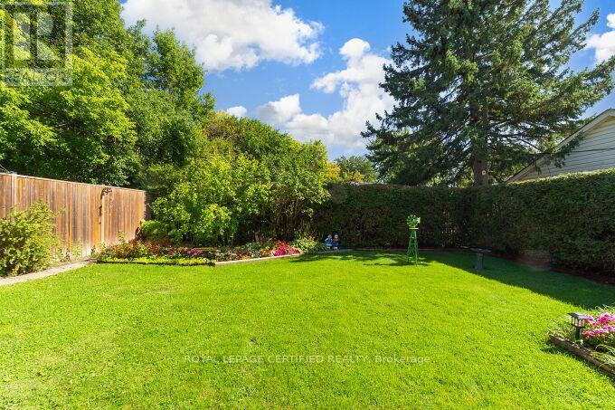 21 DENISON AVENUE - 33