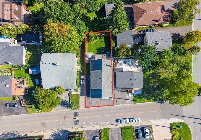 21 DENISON AVENUE - 42