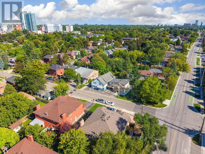 21 DENISON AVENUE - Image 37