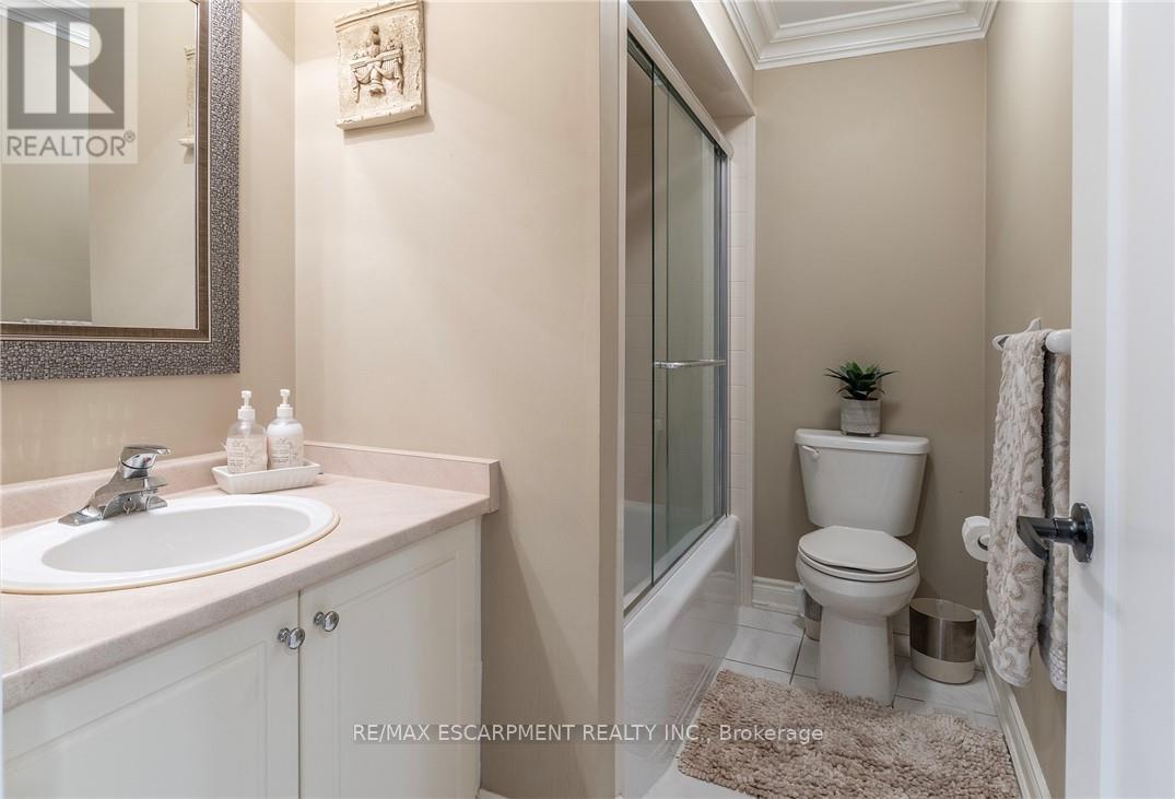 151 MOORE CRESCENT - Image 29
