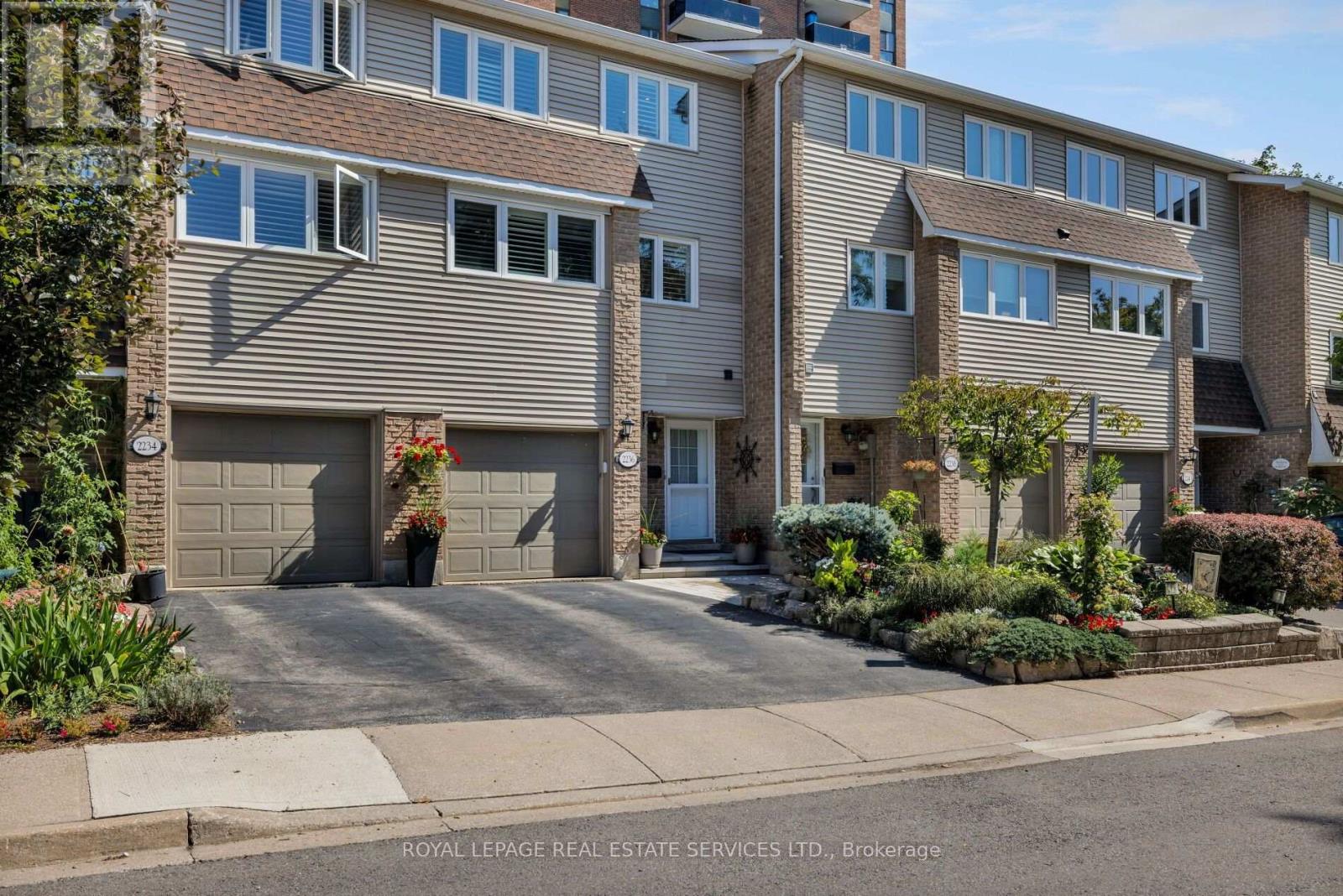 Photo of 2236 Marine Drive