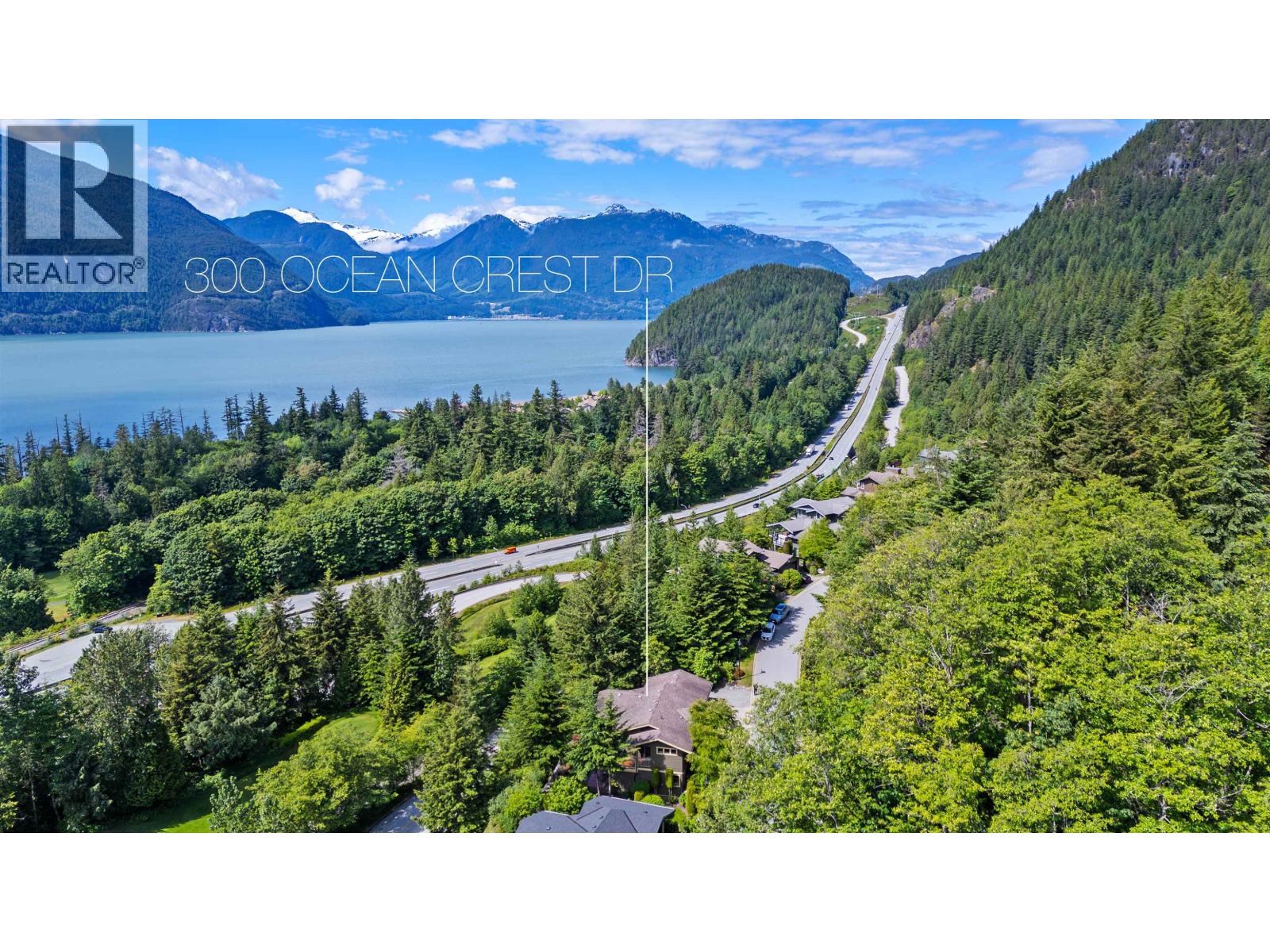 300 OCEAN CREST DRIVE, West Vancouver