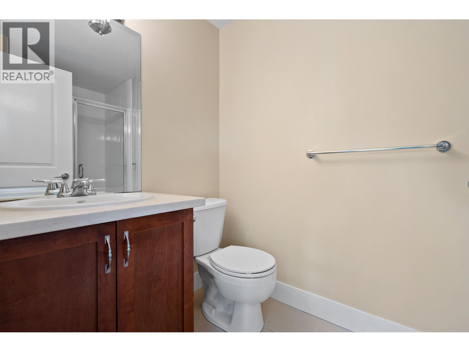 300 OCEAN CREST DRIVE, West Vancouver