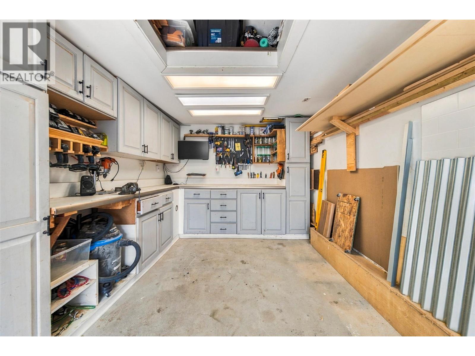 961 Columbia Street - 42
