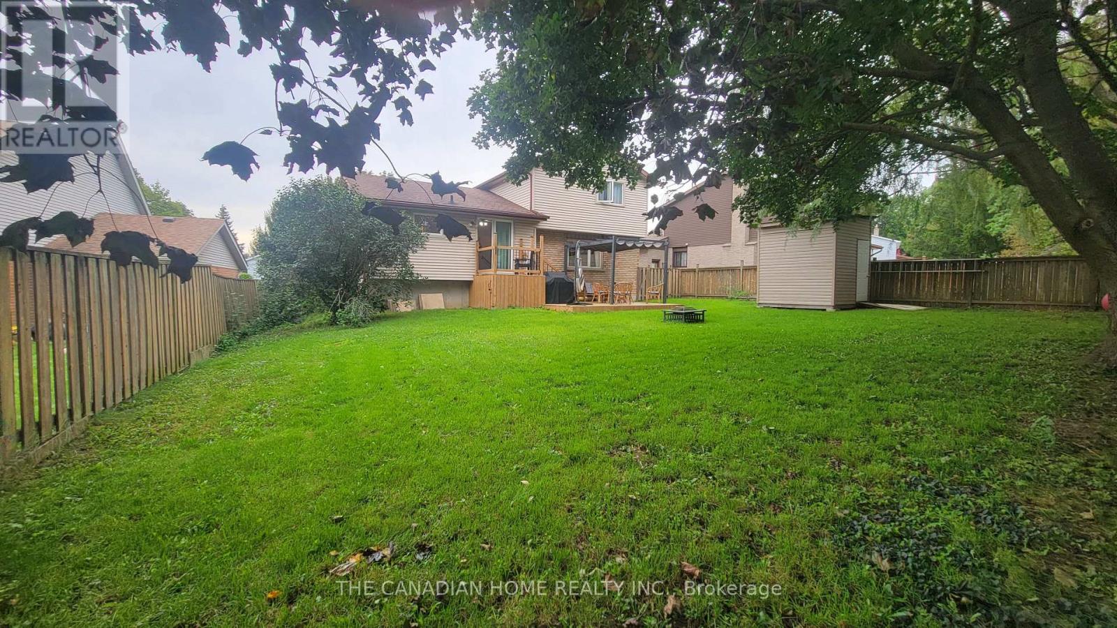 3 DUNHILL CRESCENT N - Image 23